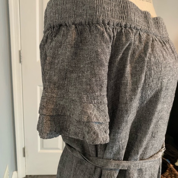 New York and Company off the shoulder linen dress. - Picture 3 of 6